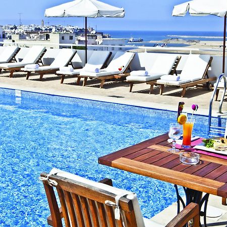 Hotel Borj Rabat - A Member Of Barcelo Hotel Group Exterior foto The pool at the hotel